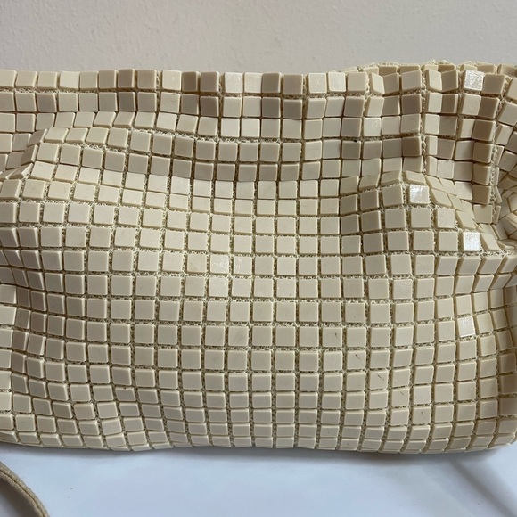 Vintage cream Chainlink Purse shoulder bag - Picture 8 of 11
